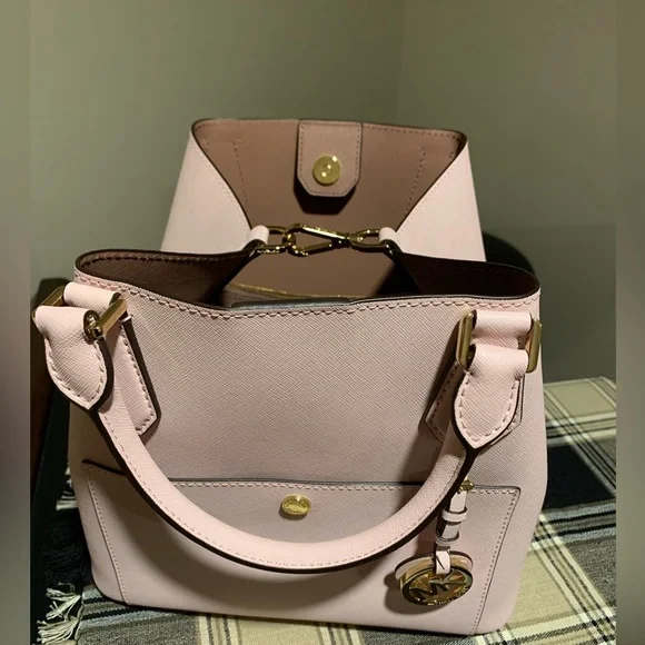 Michael Kors - Picture 11 of 13